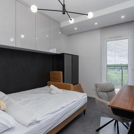 Kwiatkowskiego Superior By Bookinghost Apartment