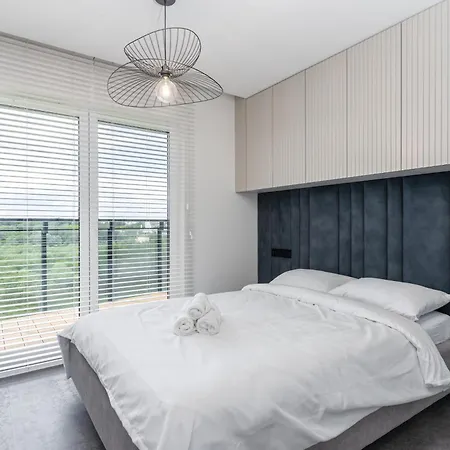 Kwiatkowskiego Superior By Bookinghost Apartment *